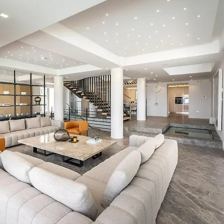 4 Bedroom - Whaa Tsap - Number In The Photos ! Wow Protaras