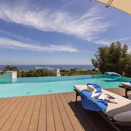 4 Bedroom - Whaa Tsap - Number In The Photos ! Wow Villa Protaras